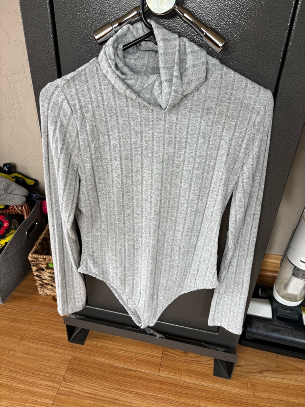 Women's Ribbed Long-Sleeve Turtleneck Bodysuit - Light Gray